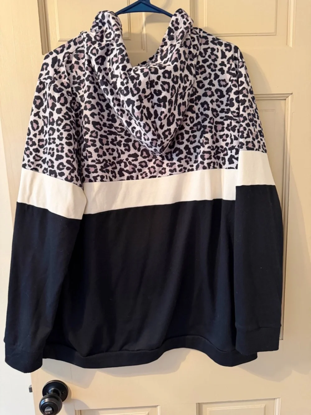 Amazon Black, White & Gray Leopard Print Pullover Hoodie - Picture 4 of 4